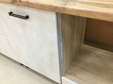 Комплект "Термоизоляционная планка универсальная" черная  без шурупов