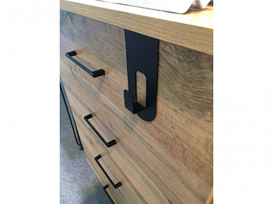 Держатель-крючок 16 мм п.порошок черный